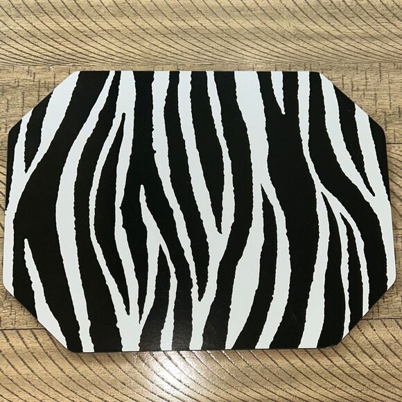 Get wild! 4 Zebra 🦓 Stripes Dining Mats Glam up your table! Ltd Ed DVF4Target 🎯 - Picture 14 of 17